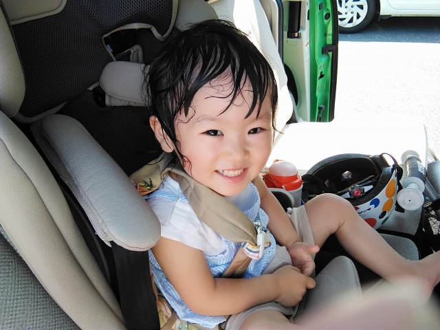 チャイルドシートクリーニング